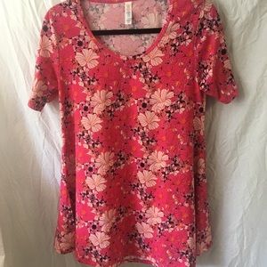 Perfect Tee LuLaRoe